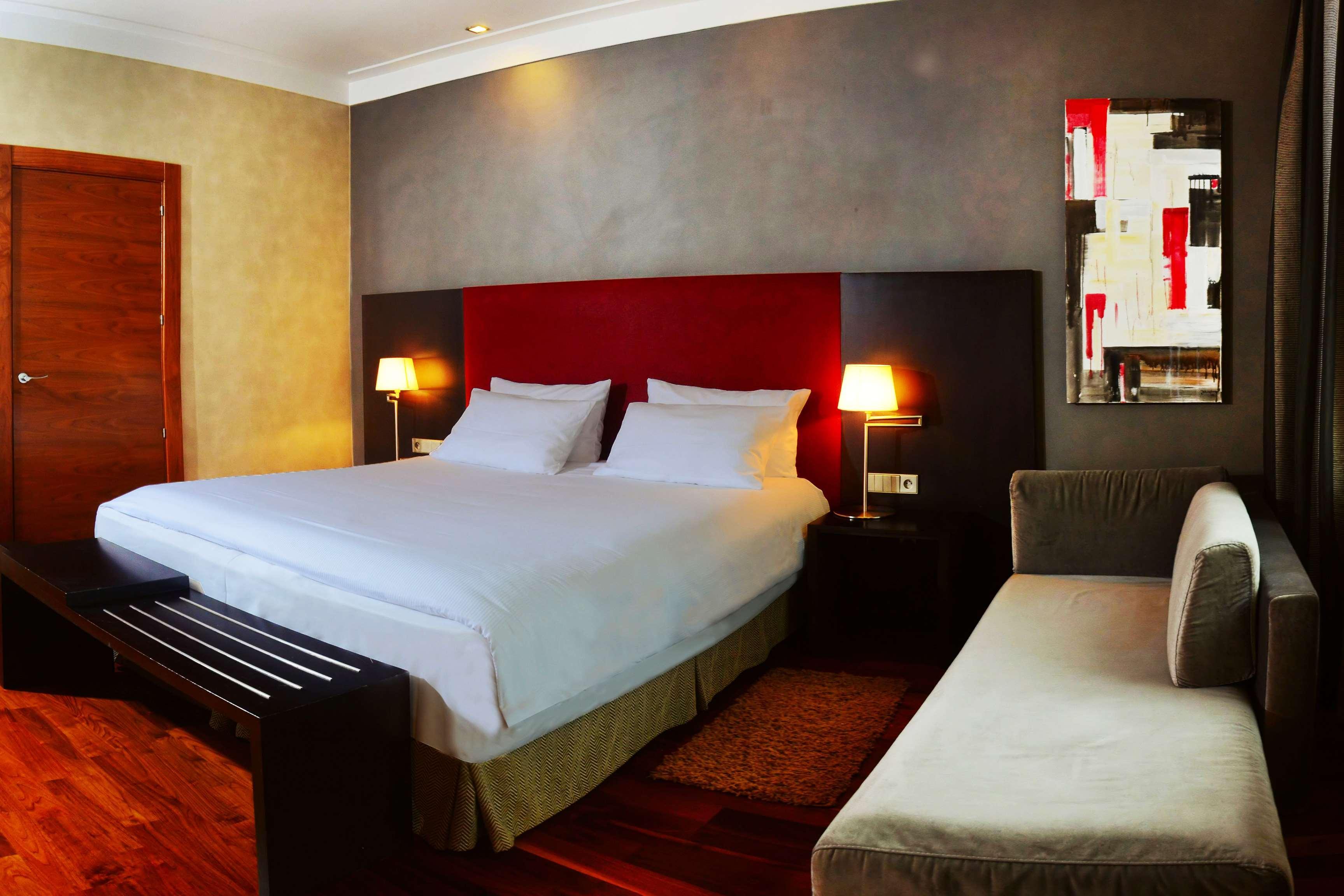 Hotel Nh Poznan Bagian luar foto