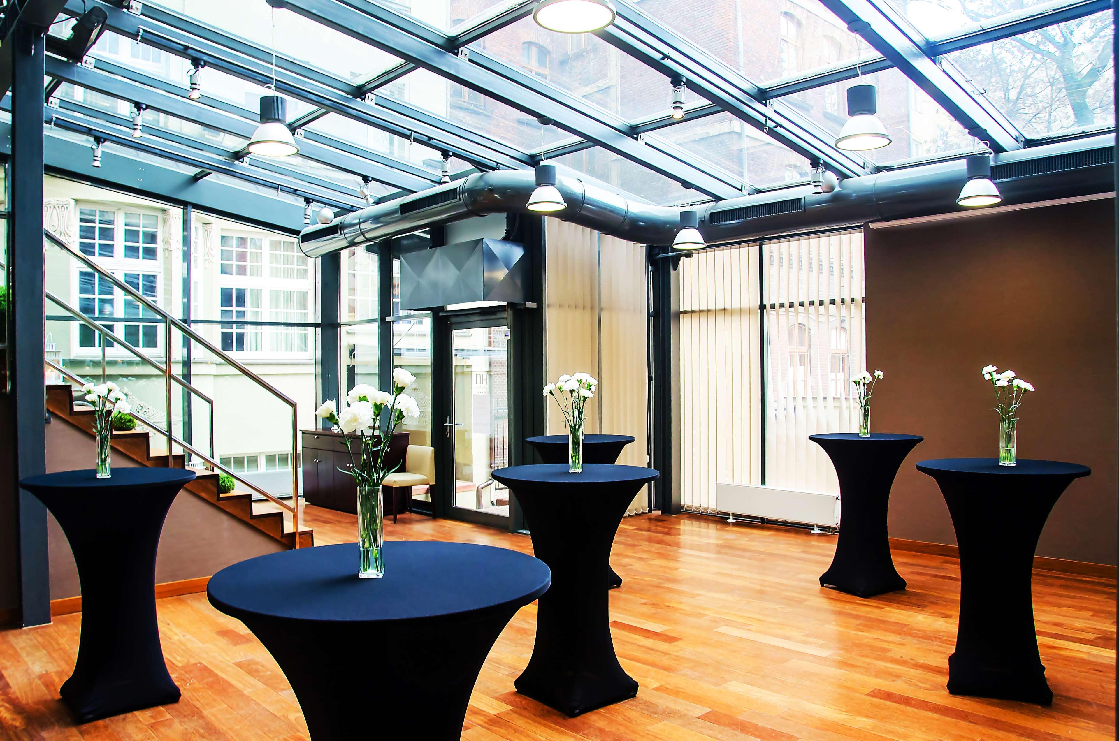 Hotel Nh Poznan Bagian luar foto