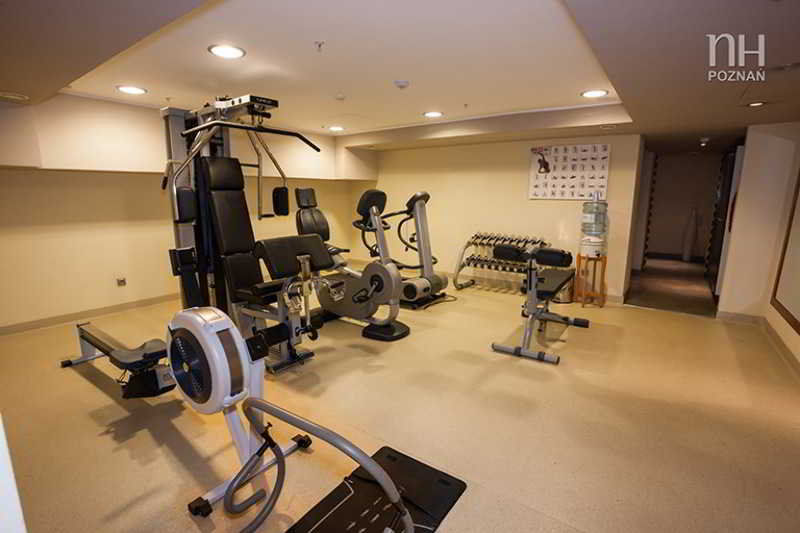 Hotel Nh Poznan Bagian luar foto