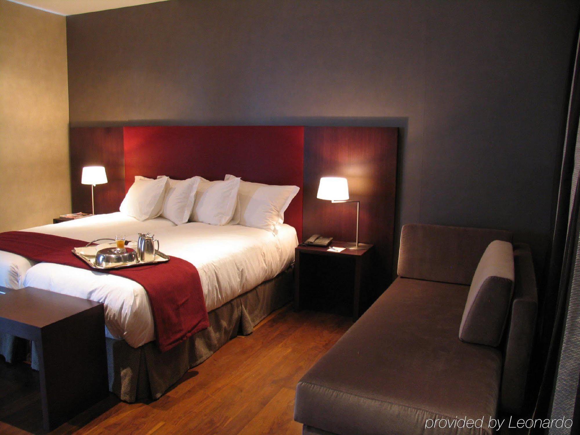 Hotel Nh Poznan Bagian luar foto